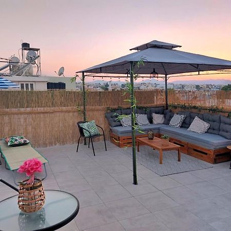 Holiday House Heraklion & Roof Garden Buitenkant foto